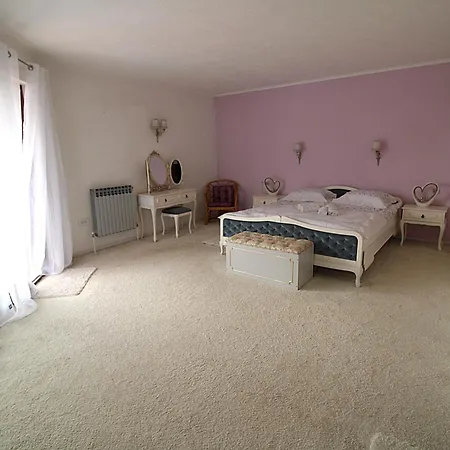 Vila Belvue Villa *